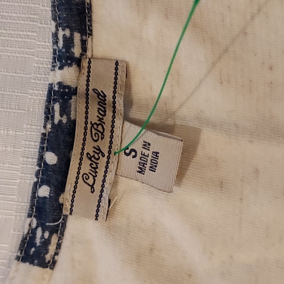 2 Women's Lucky Brand Tank Tops Size M - Picture 11 of 12